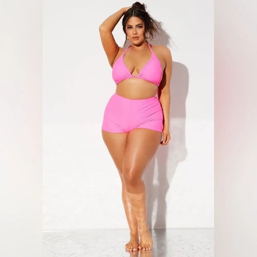 Miley Triangle 2 Piece Boyshort Bikini